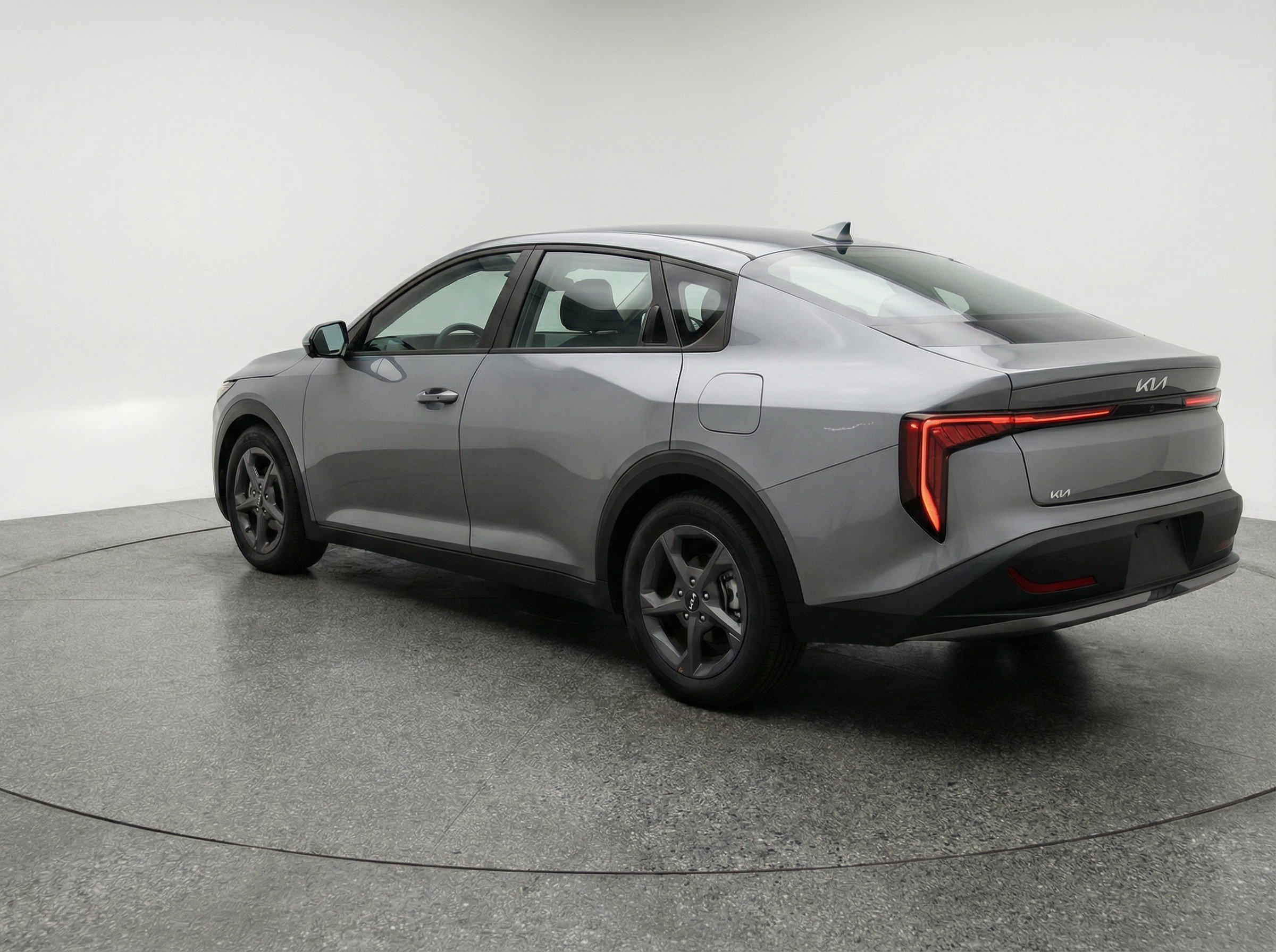 Used 2025 Kia K4 FWD image 6
