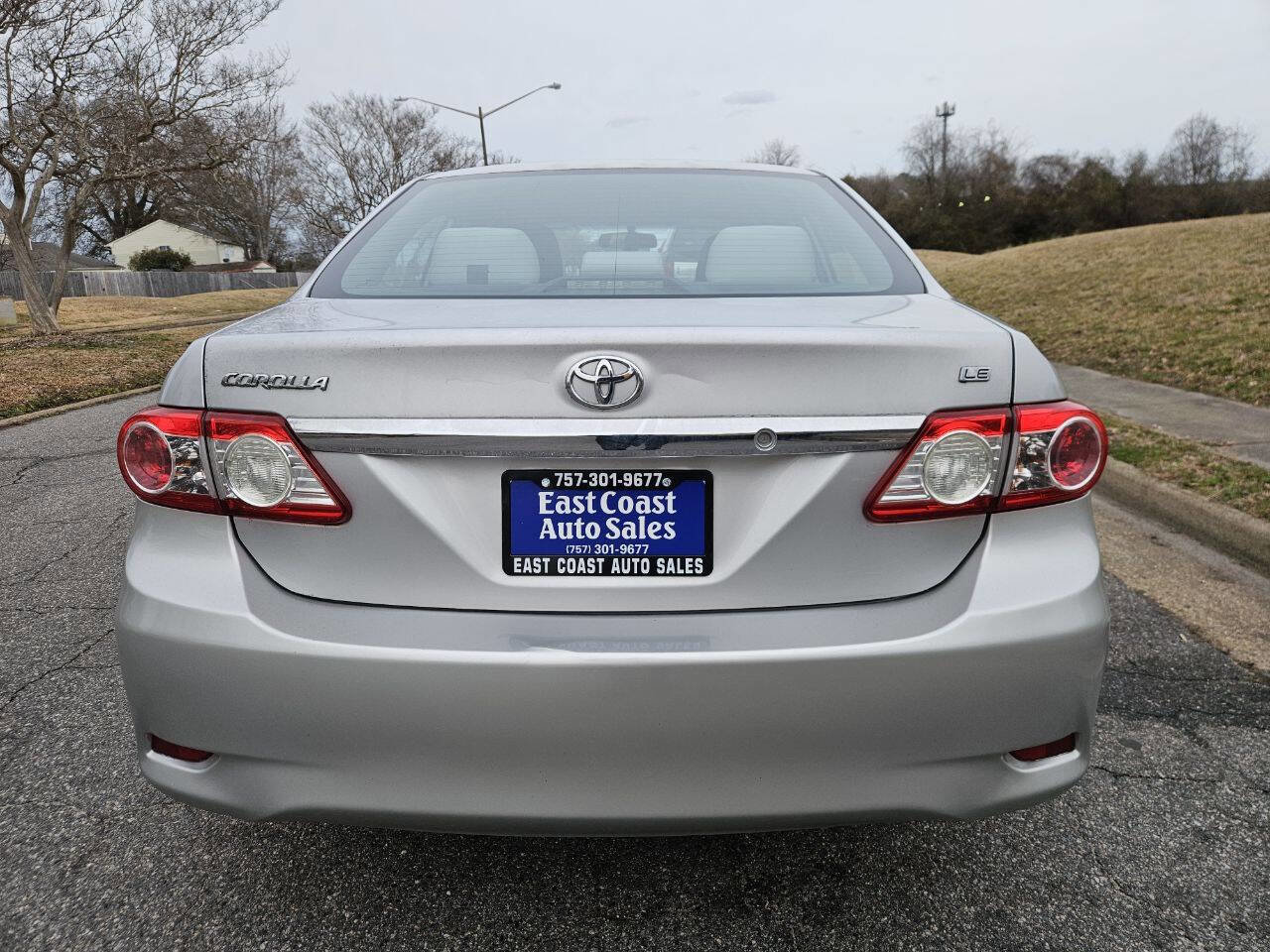Used 2012 Toyota Corolla LE image 5