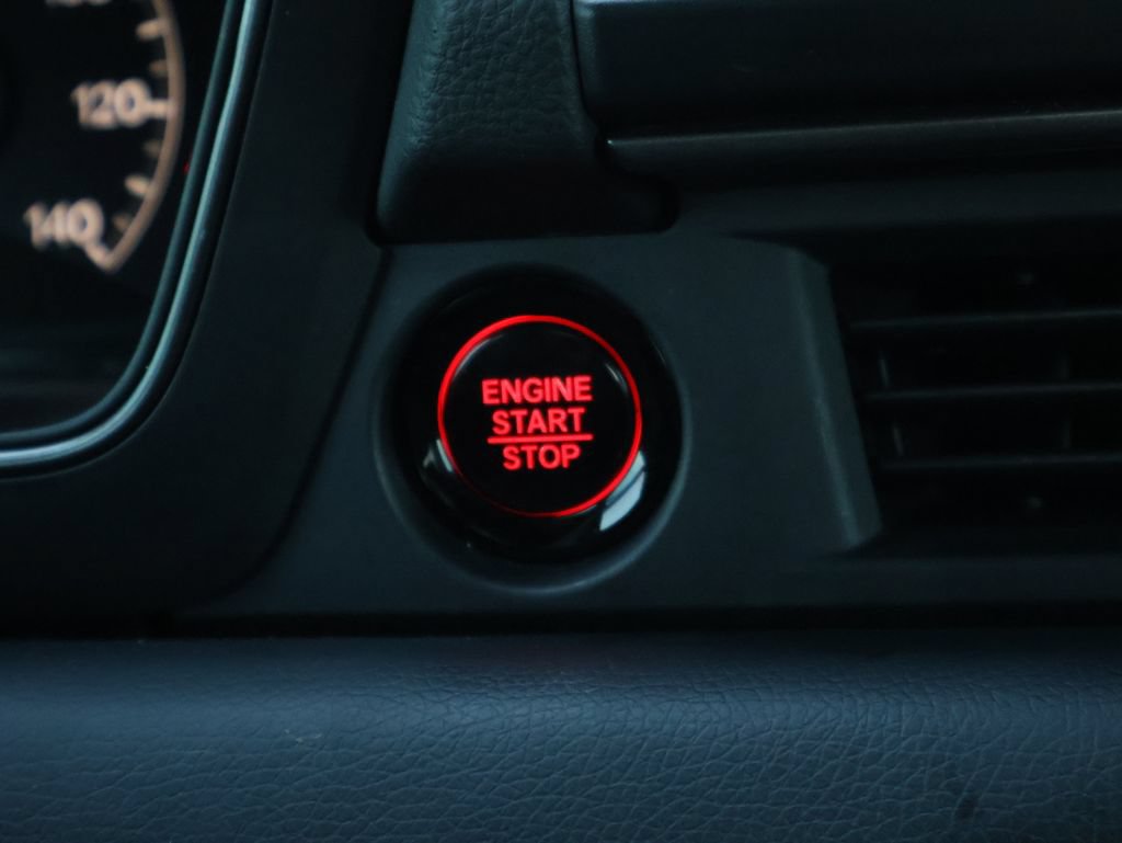 Certified 2025 Honda Pilot TrailSport image 27