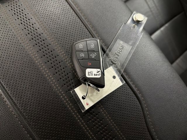 Used 2023 Chevrolet Silverado 1500 High Country w/ High Country Premium Package image 33