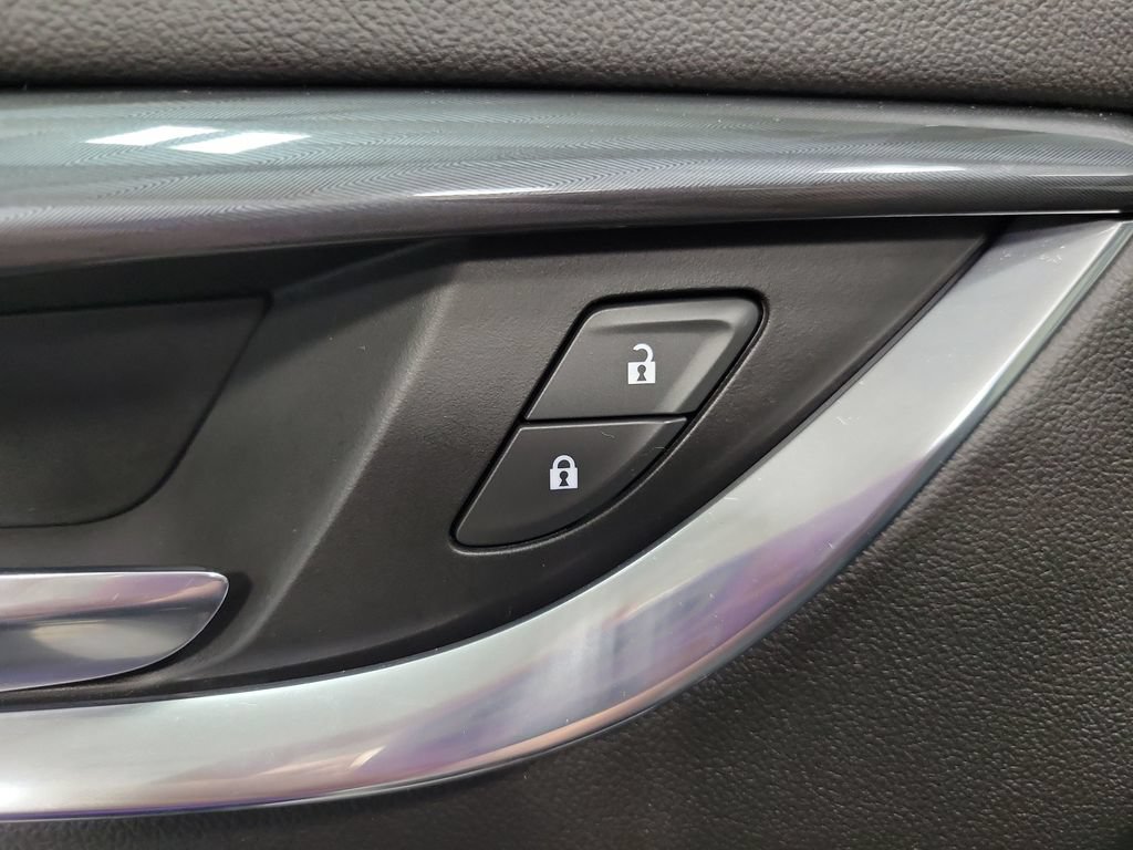 Used 2023 Buick Enclave Essence w/ Experience Buick Package AWD/4WD image 36