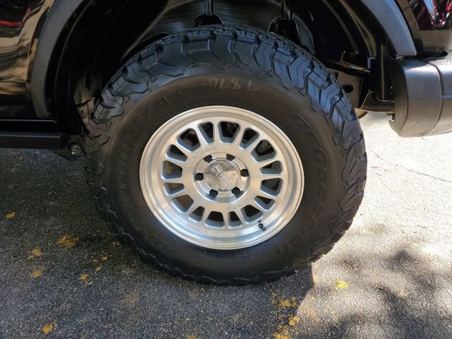 Used 2022 Ford Bronco Badlands image 23