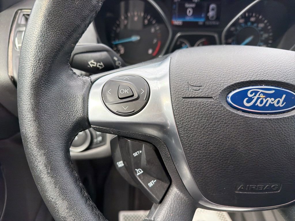 Used 2016 Ford Escape Titanium FWD image 11