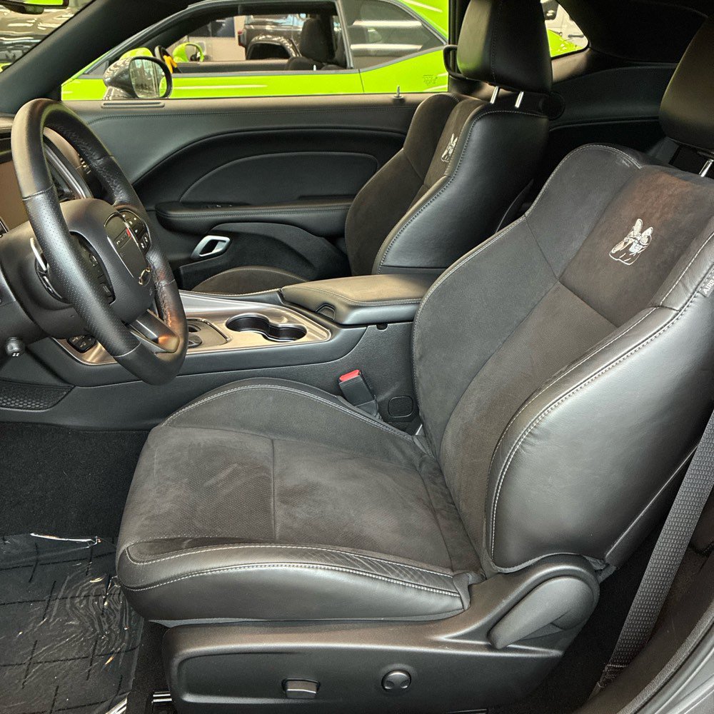 Used 2023 Dodge Challenger R/T Scat Pack RWD image 3