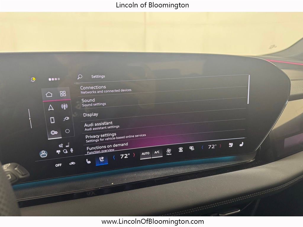 Used 2025 Audi SQ6 e-tron Prestige w/ 21" Black Optic Wheel Package image 52