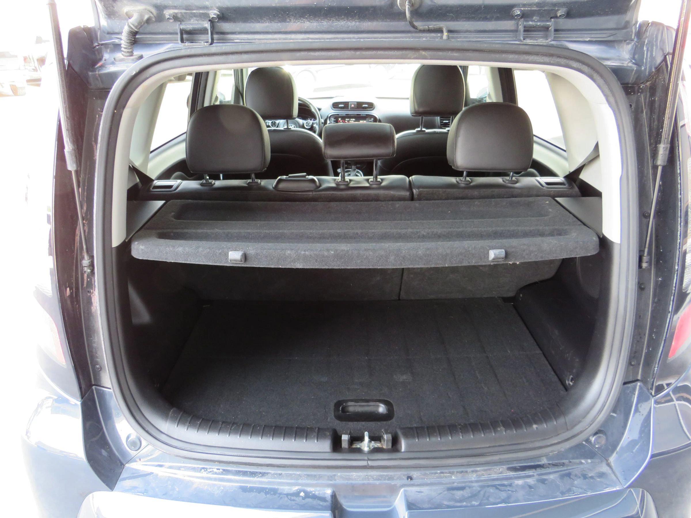 Used 2016 Kia Soul ! w/ Premium Package FWD image 28