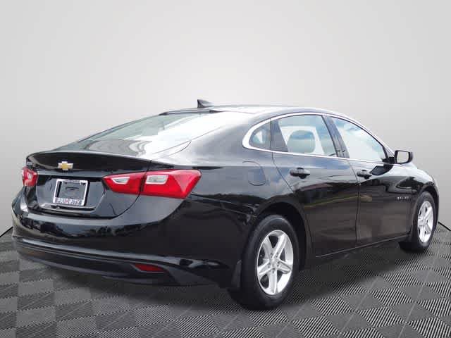 Used 2022 Chevrolet Malibu LS FWD image 3
