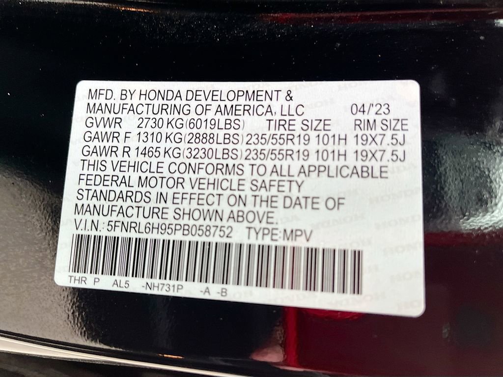 Used 2023 Honda Odyssey Elite image 32