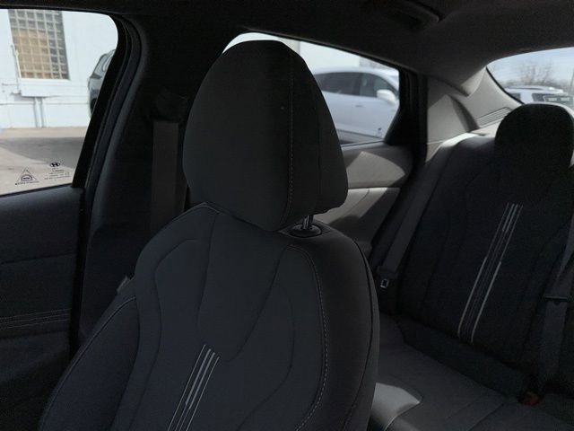 Used 2022 Hyundai Elantra SEL w/ Convenience Package image 48