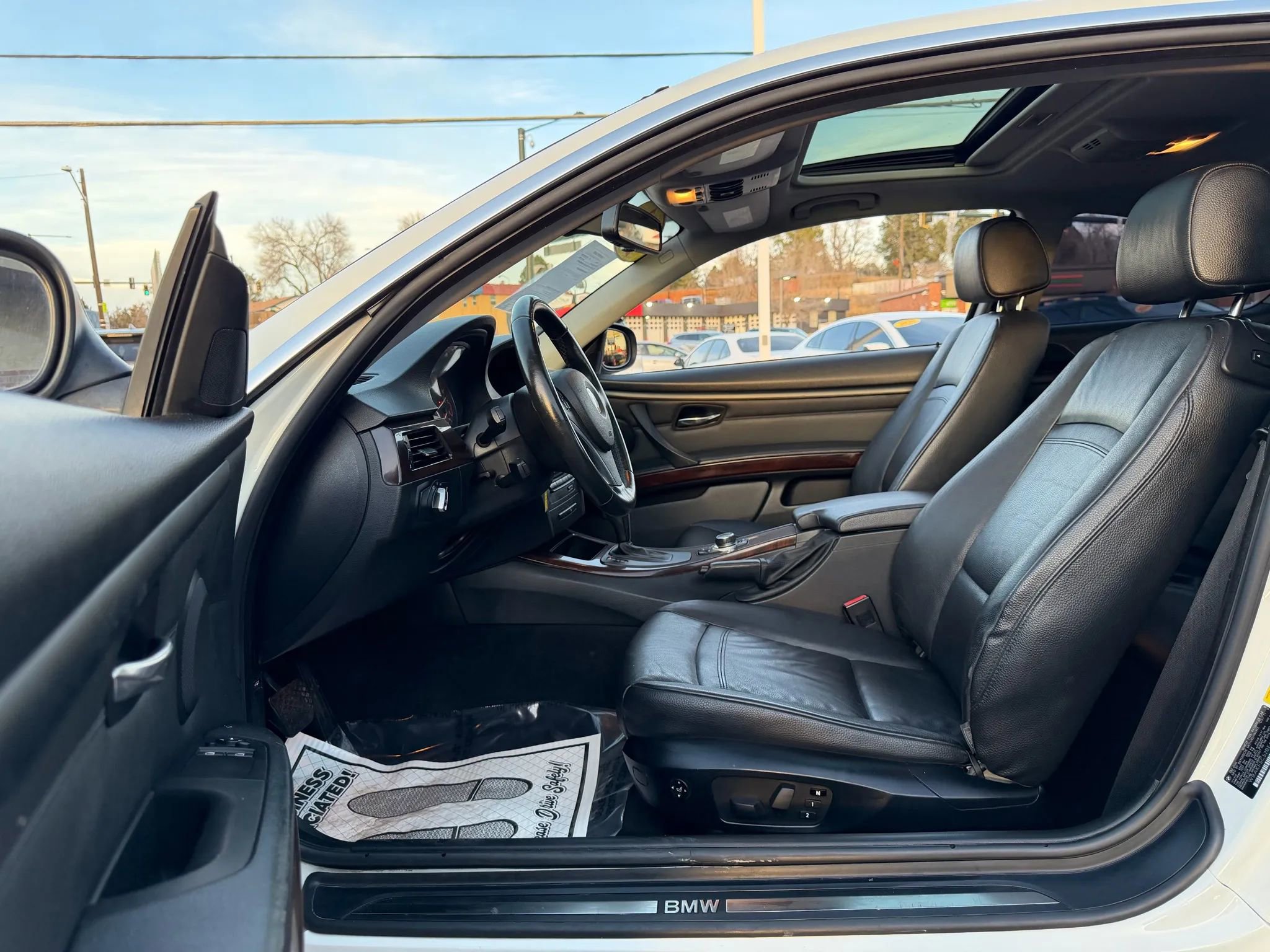 Used 2011 BMW 328i xDrive Coupe image 14