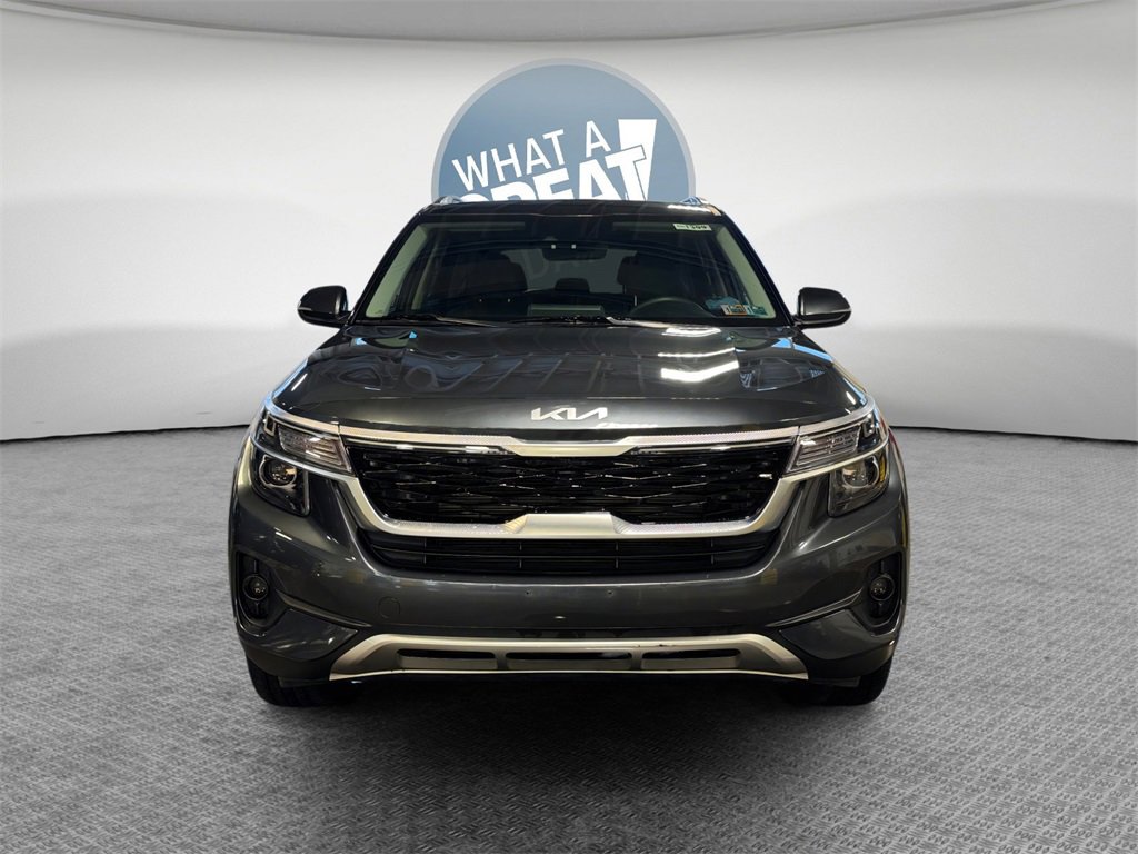 Certified 2023 Kia Seltos EX image 9