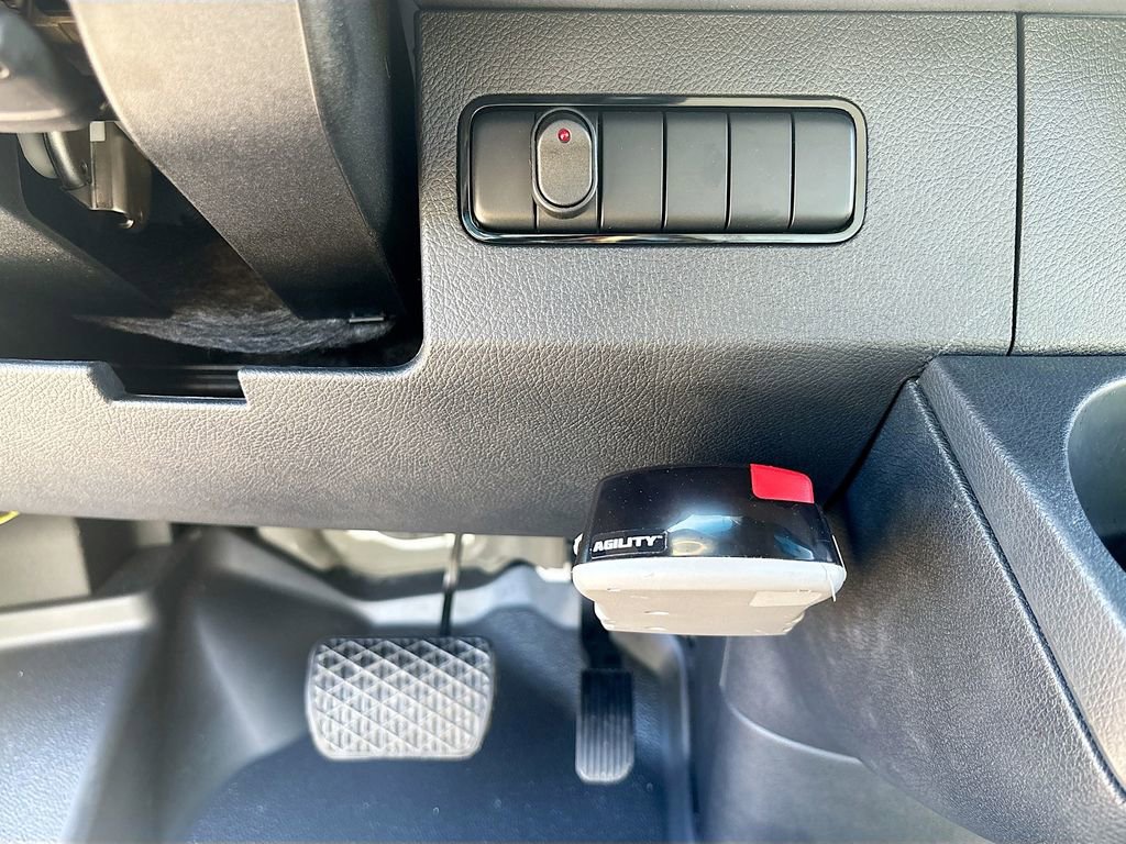 Used 2023 Mercedes-Benz Sprinter 3500 w/ Acoustic Package image 29