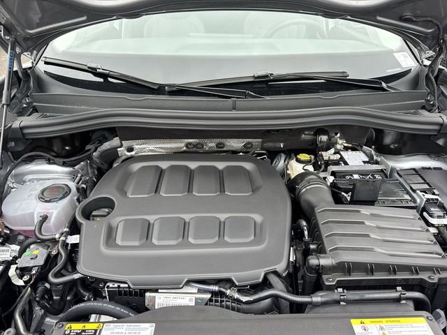 New 2026 Volkswagen Tiguan S image 22