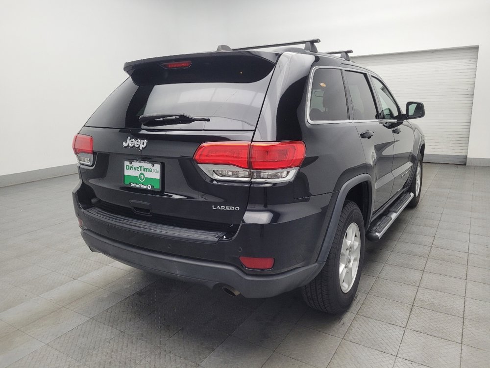 Used 2017 Jeep Grand Cherokee Laredo w/ Quick Order Package 2BE RWD image 9