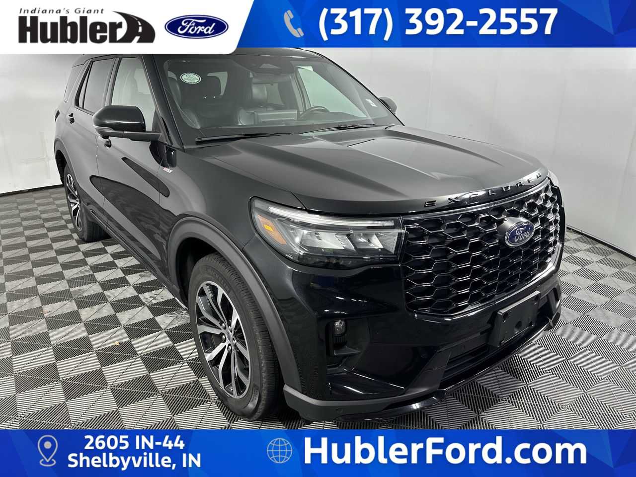 Used 2025 Ford Explorer ST-Line AWD/4WD image 2