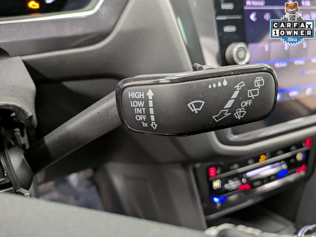 Used 2022 Volkswagen Tiguan SE w/ Panoramic Sunroof Package image 20