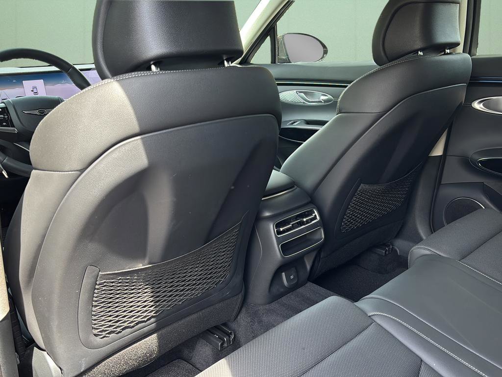 Certified 2026 Genesis GV70 2.5T image 17