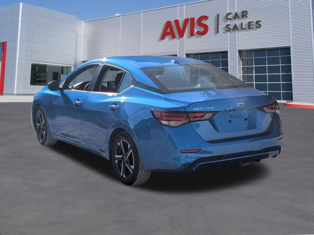 Used 2025 Nissan Sentra SV FWD image 9