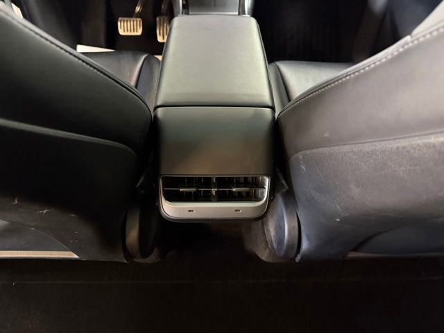 Used 2020 Tesla Model Y Long Range AWD/4WD image 30