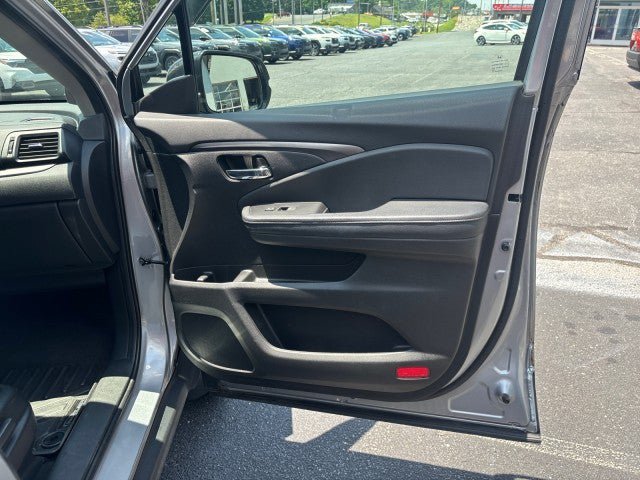 Used 2018 Honda Ridgeline RTL-T image 44