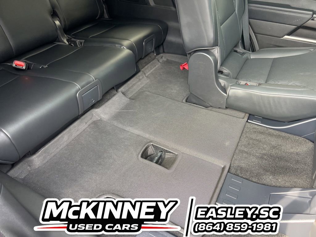 Used 2025 Toyota Sequoia Limited w/ TRD Off-Road Package AWD/4WD image 31