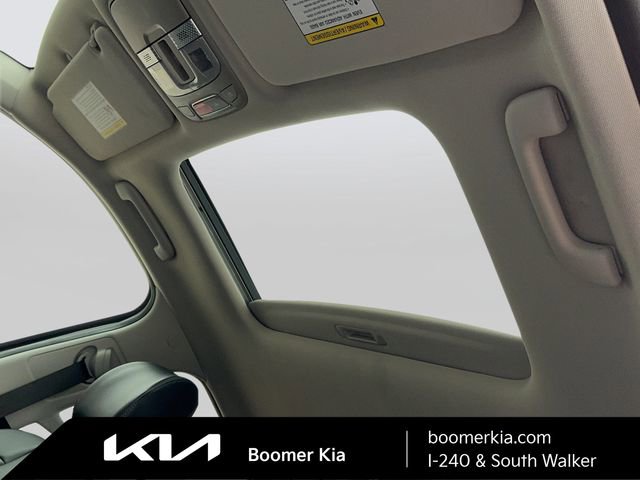 Certified 2025 Kia Telluride S image 18
