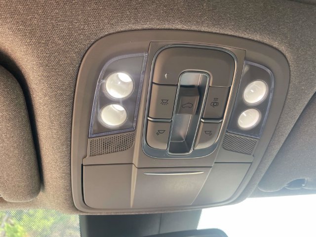 Used 2019 Hyundai Santa Fe FWD image 24