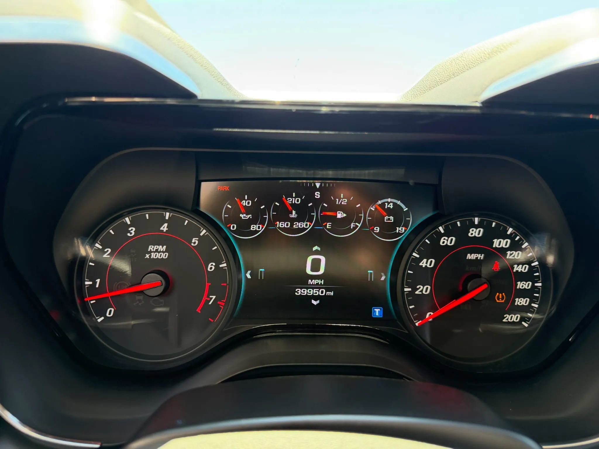 Used 2016 Chevrolet Camaro SS RWD image 17