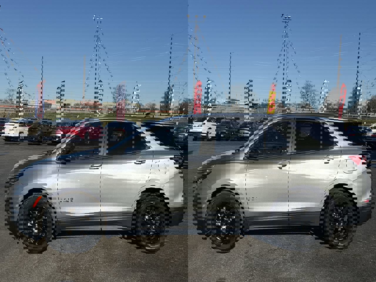 Used 2024 Chevrolet Equinox LS w/ LS Convenience Package image 11