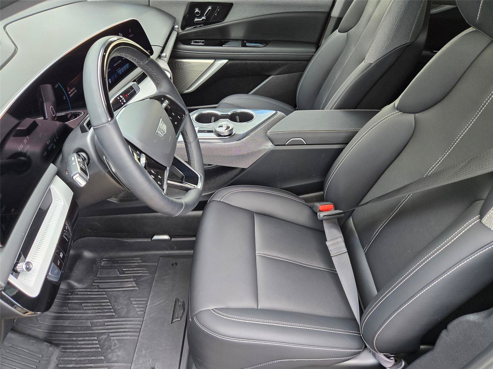 New 2026 Cadillac Optiq Luxury 1 w/ LPO, Floor Liner Package RWD image 11