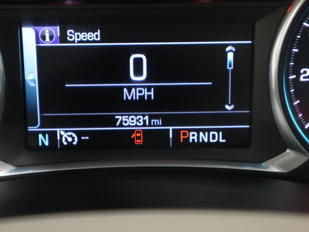 Used 2017 Chevrolet Malibu LT image 38