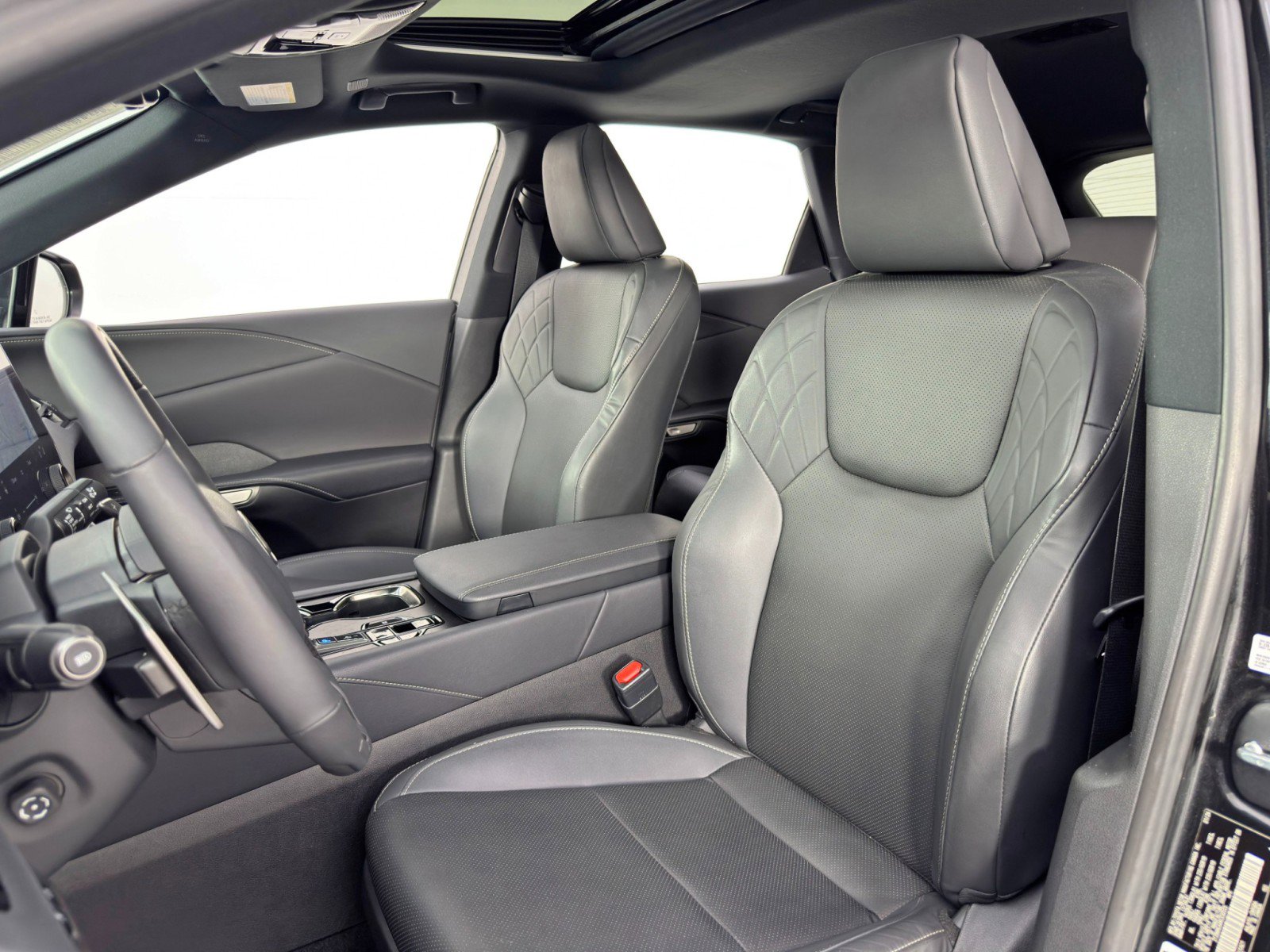 Used 2024 Lexus RX 350h w/ Convenience Package AWD/4WD image 39