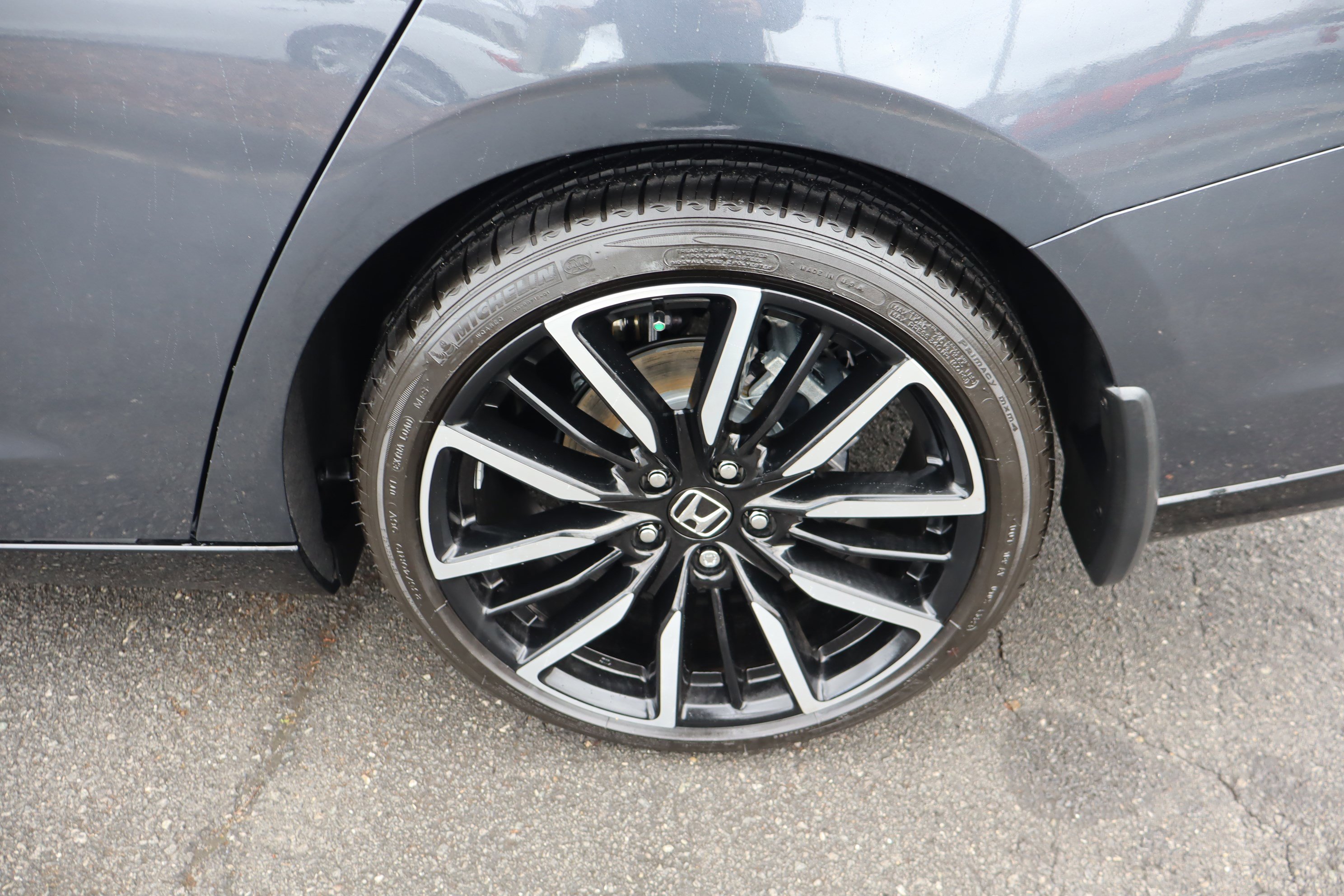 Used 2025 Honda Accord Touring image 40