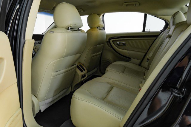 Used 2019 Ford Taurus Limited image 33