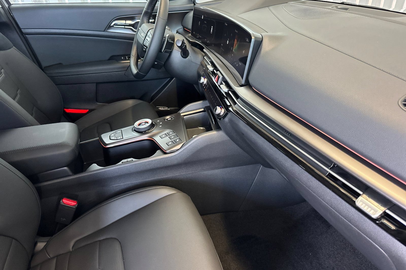 New 2026 Kia Sportage SX Prestige AWD/4WD image 16