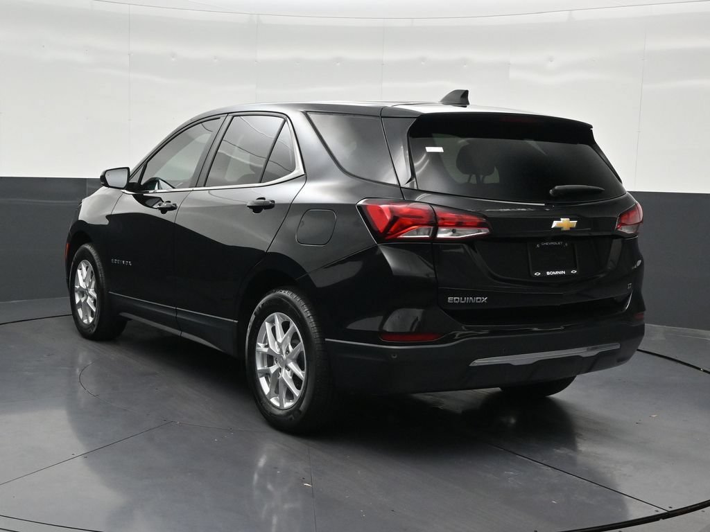 Used 2023 Chevrolet Equinox LT FWD image 3