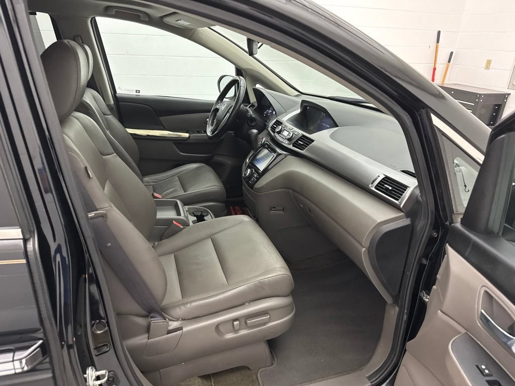 Used 2017 Honda Odyssey EX-L image 44