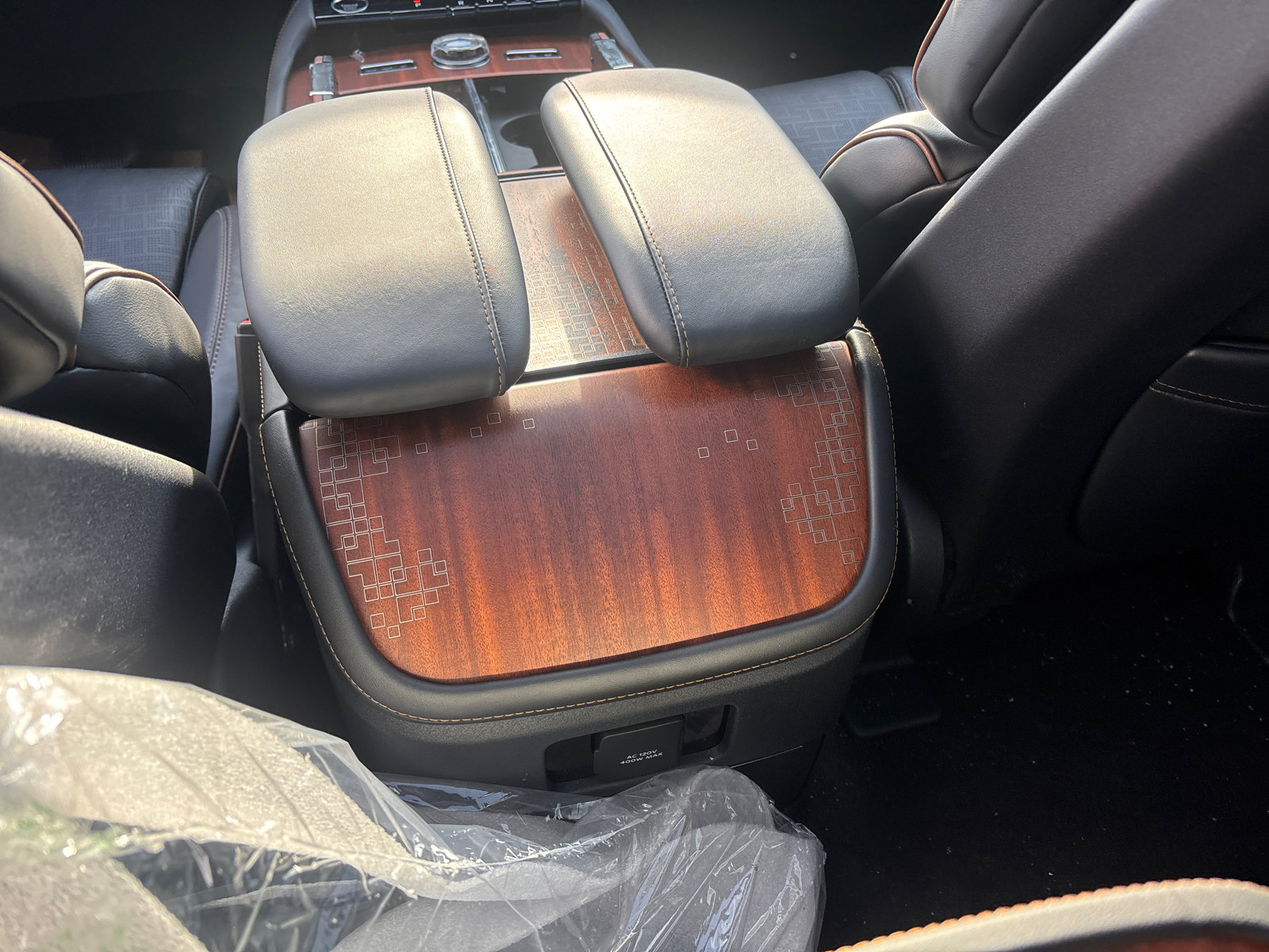 New 2026 Lincoln Navigator L Black Label image 33