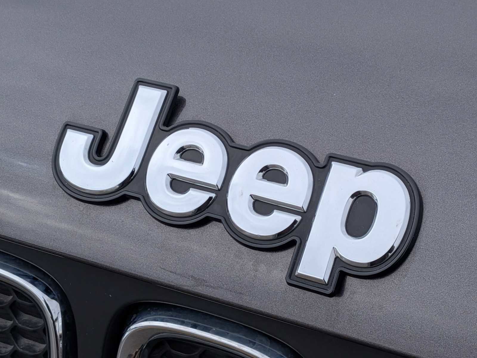 Used 2017 Jeep Renegade Sport w/ Power & Air Group image 13