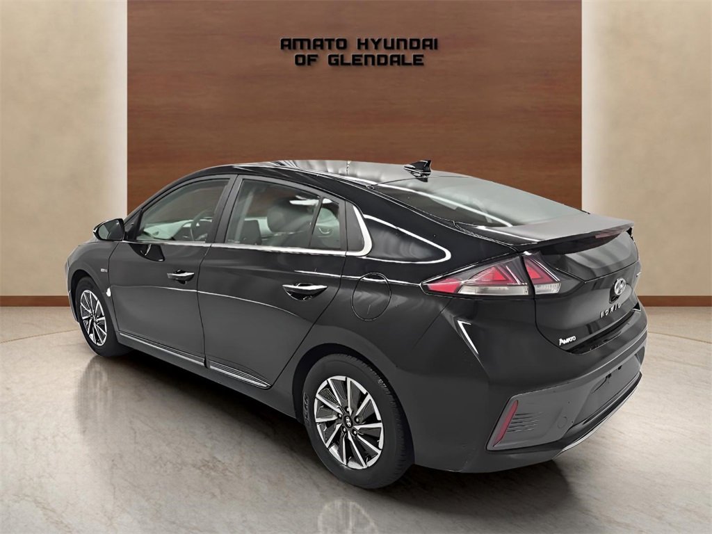 Used 2020 Hyundai Ioniq Limited image 4