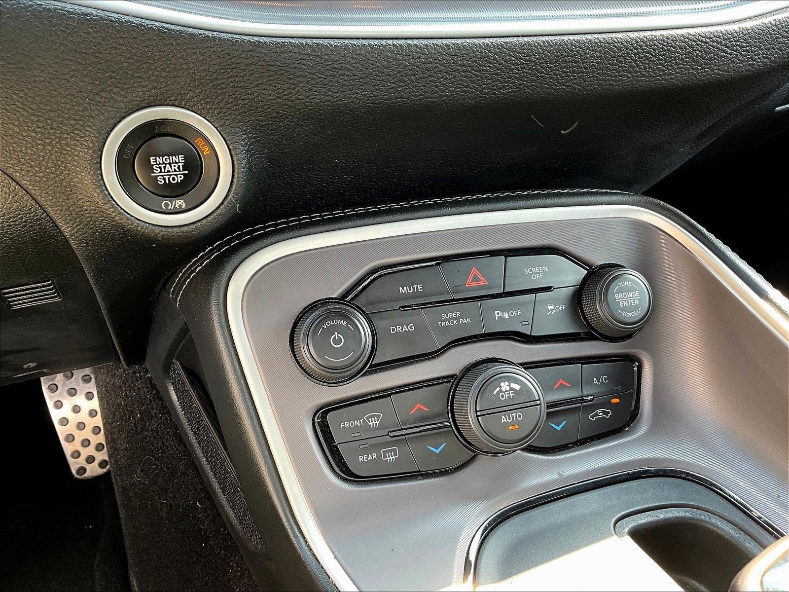 Used 2022 Dodge Challenger R/T Scat Pack RWD image 12