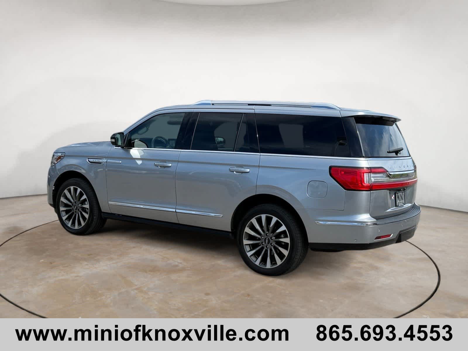 Used 2021 Lincoln Navigator Reserve w/ Luxury Package AWD/4WD image 5