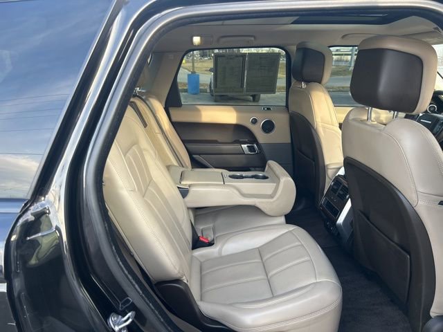 Used 2018 Land Rover Range Rover Sport HSE image 39