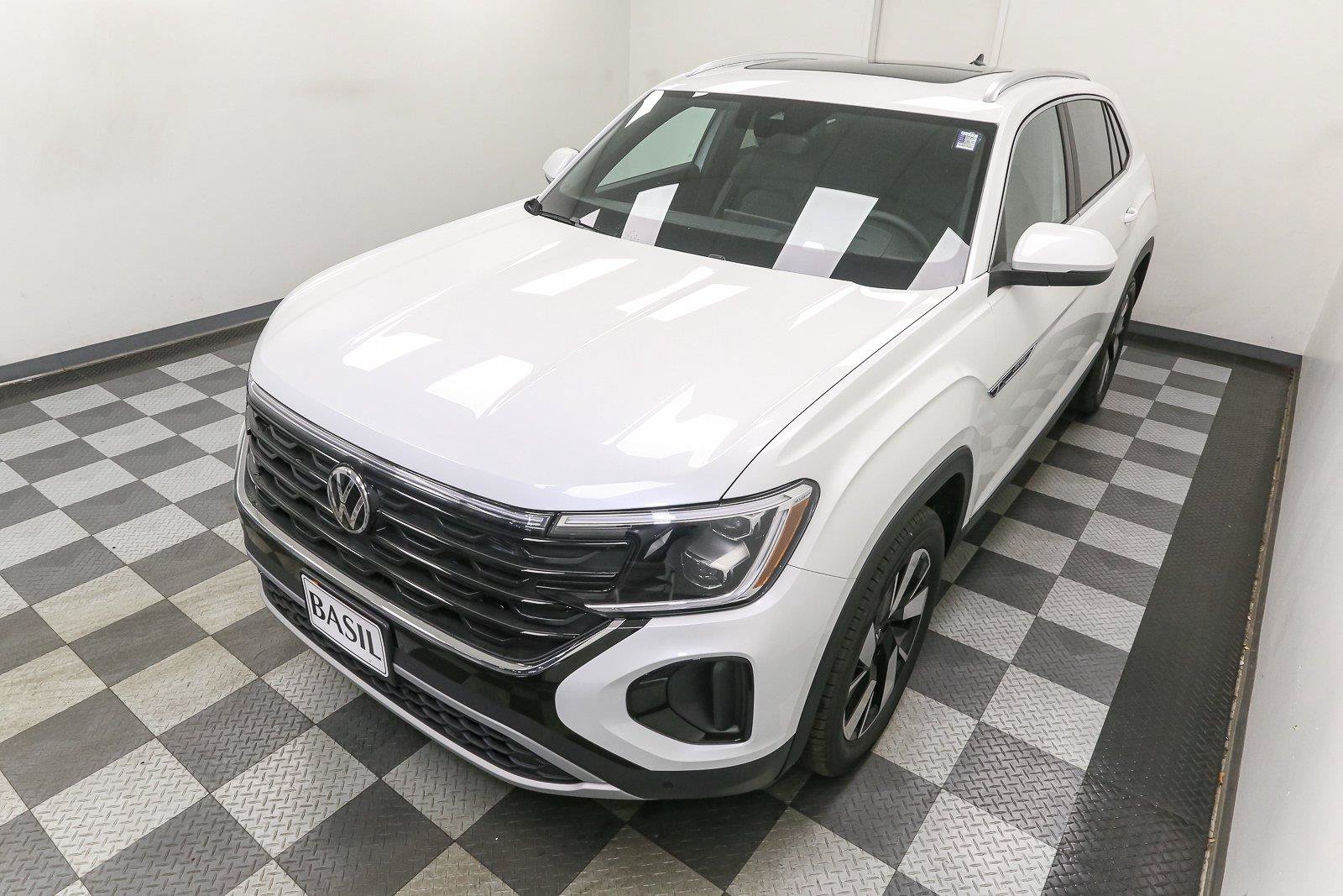 New 2026 Volkswagen Atlas Cross Sport SEL AWD/4WD image 6