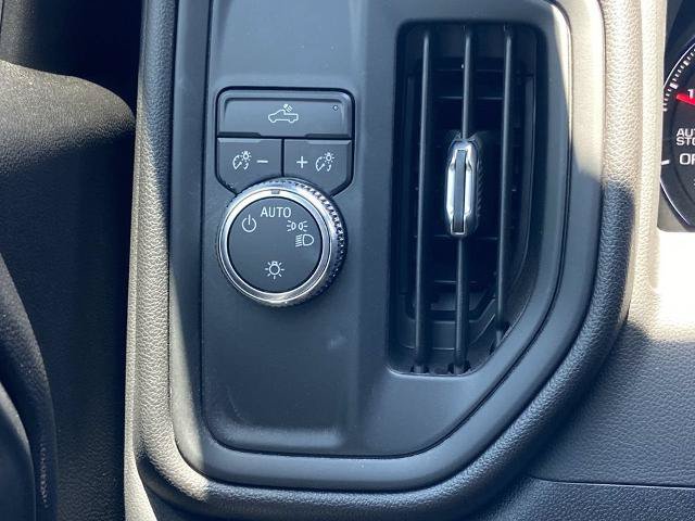 Used 2026 GMC Sierra 1500 Pro w/ Pro Value Package RWD image 13