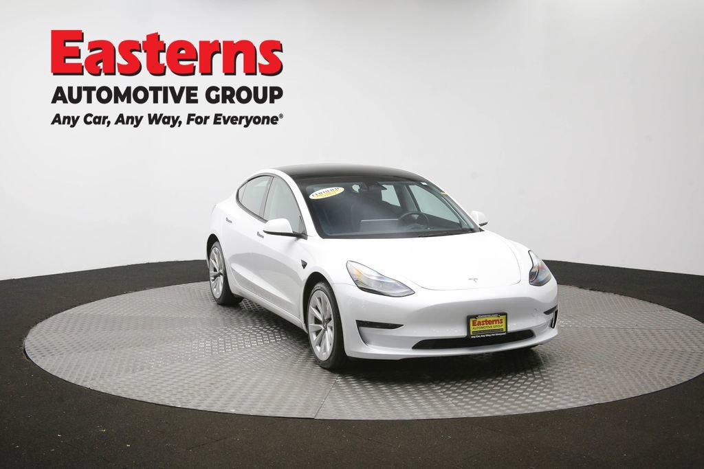 Used 2023 Tesla Model 3 Standard Range RWD image 43