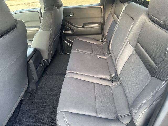 Used 2024 Nissan Frontier SV w/ SV Convenience Package image 13