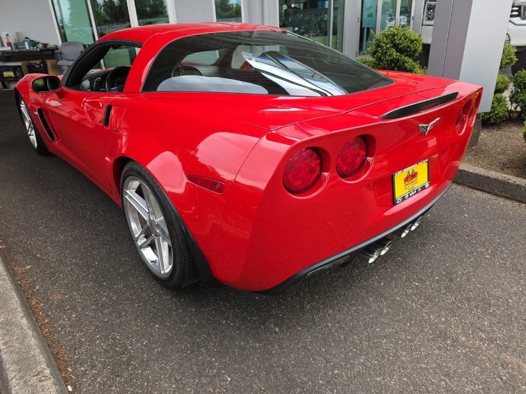 Used 2007 Chevrolet Corvette Z06 w/ Preferred Equipment Group RWD image 7