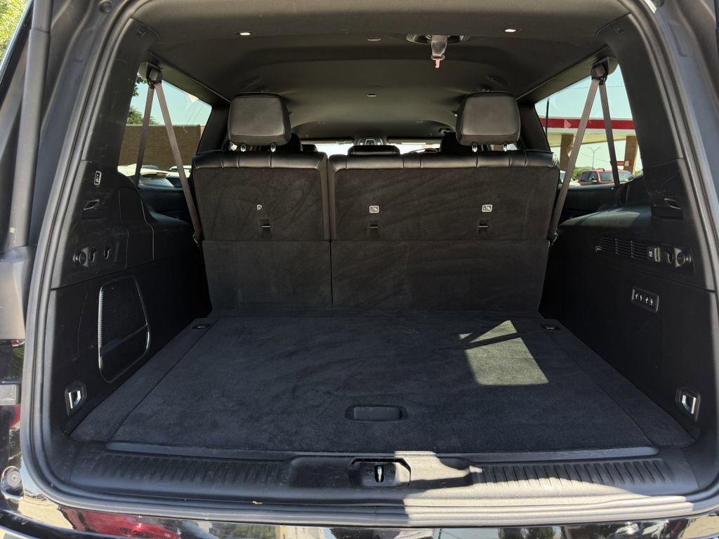 Used 2024 Jeep Wagoneer L Series III w/ Flexible Seating Group AWD/4WD image 29