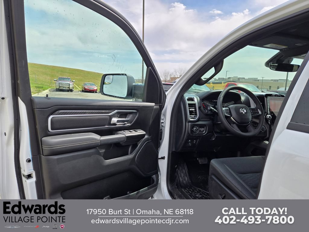 New 2026 RAM 1500 Big Horn AWD/4WD image 10